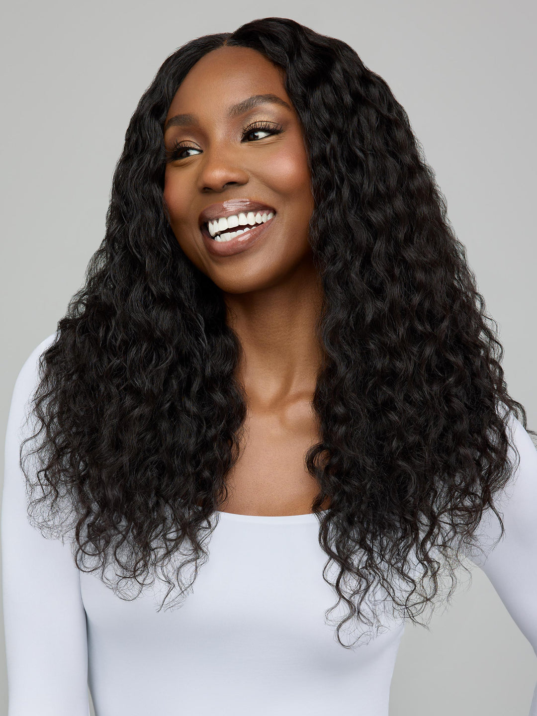 Indique 5x5 Closure Wig: For a seamless and customizable part.