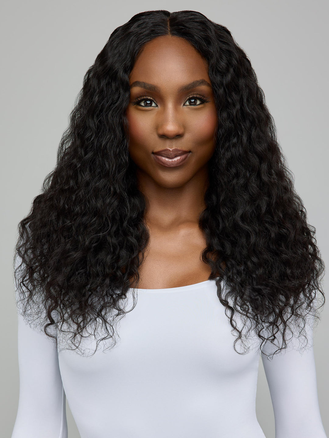 Voluminous Curly Wig: Achieve effortless style with natural-looking curls.