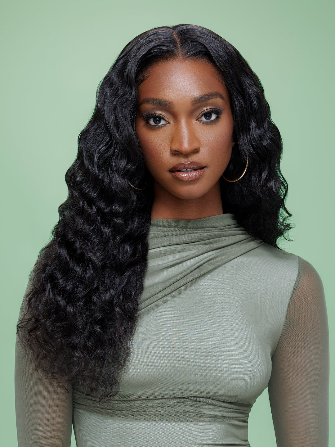Long deep wave black hair extensions on woman