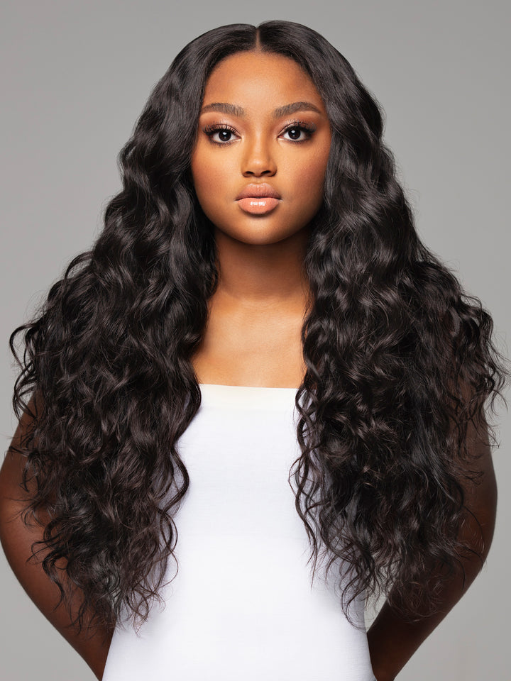 Indique Black Hair Bundles With Wavy Closure